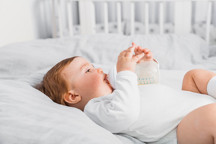 Jak należy przygotowywać mleko modyfikowane dla niemowlaka