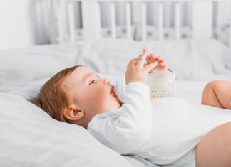 Jak należy przygotowywać mleko modyfikowane dla niemowlaka